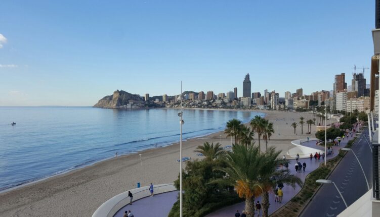 Playa de Poniente en Benidorm