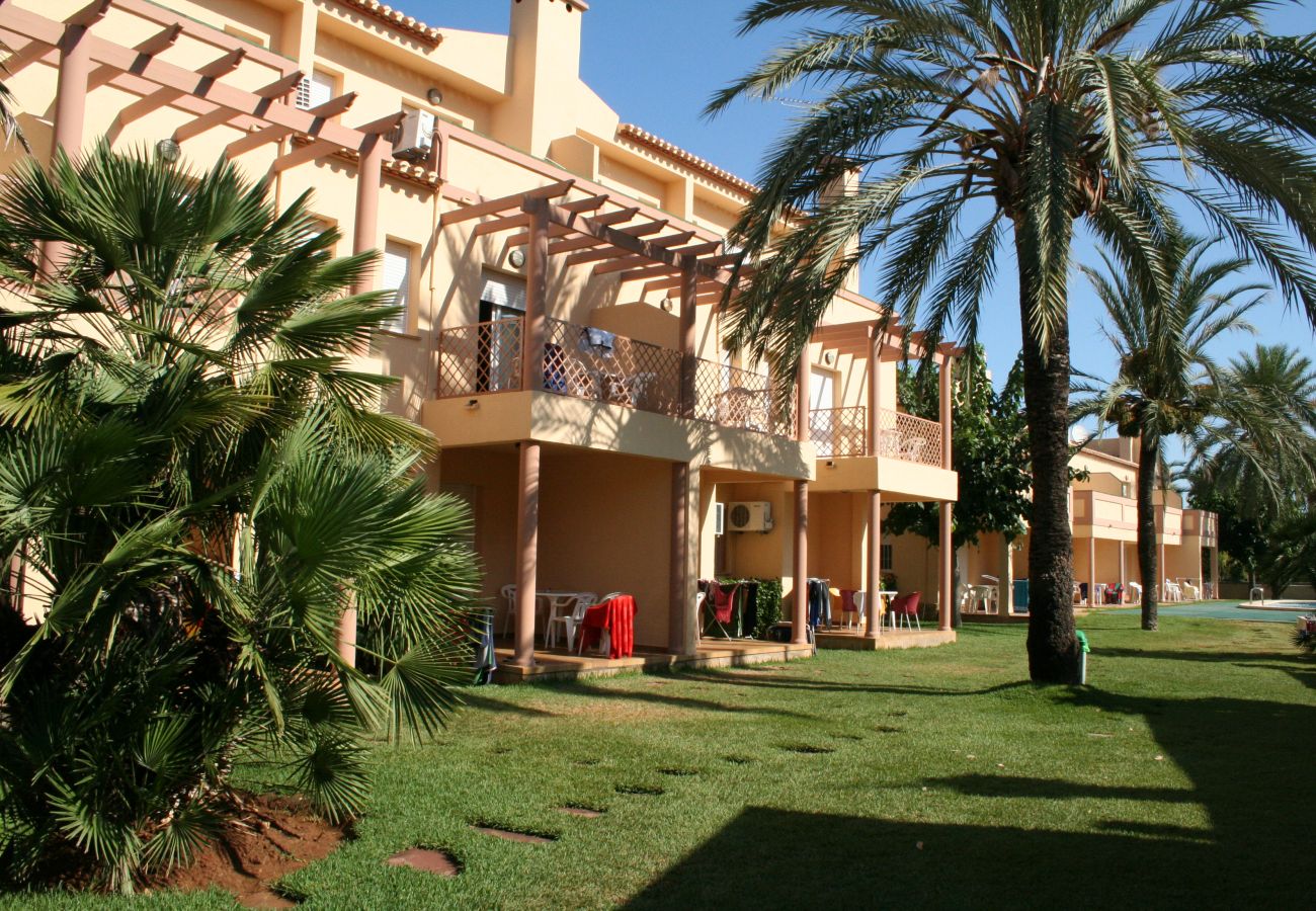 Appartement in Denia - Appartement op 400 m van het strand 'Les Marines'