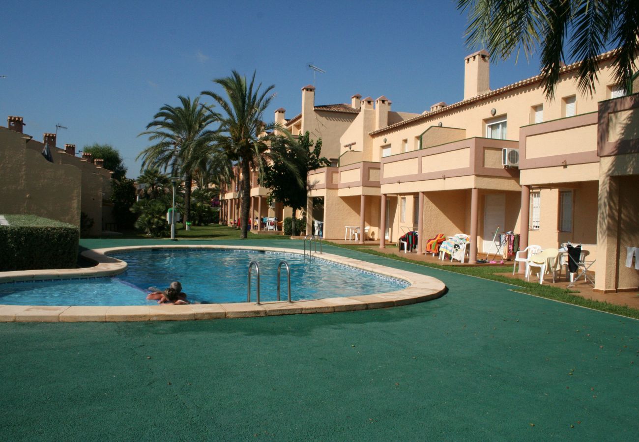 Appartement in Denia - Appartement op 400 m van het strand 'Les Marines'