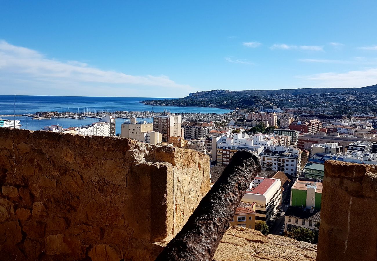 Appartement in Denia - Apartamento en planta baja frente a la piscina y en primera linea de playa