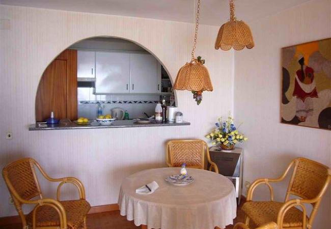 Appartement in Benidorm - LAS PALMERAS (2 SLAAPKAMER) - 6 PAX