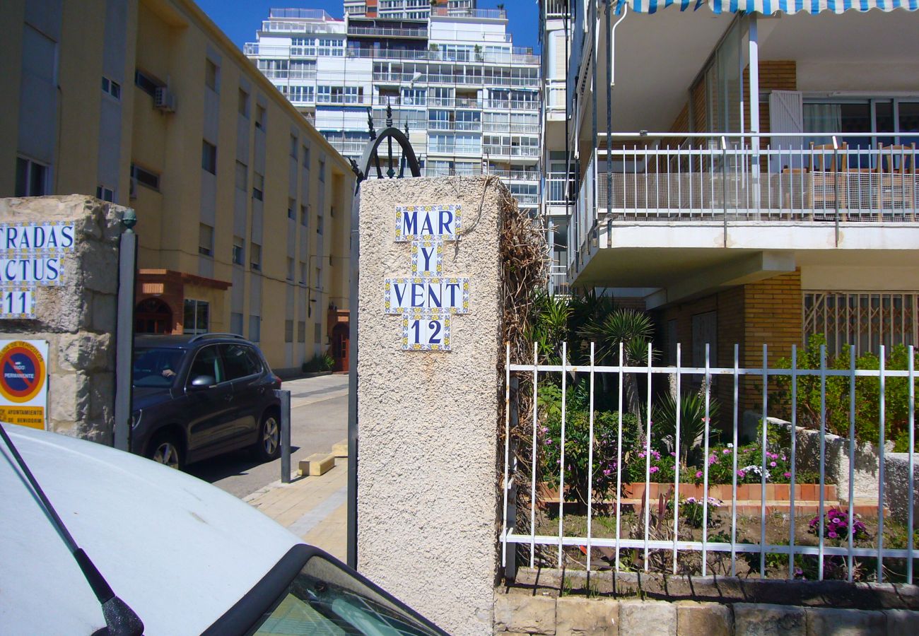 Appartement in Benidorm - MAR Y VENT (4 SCHLAAFKAMMER)