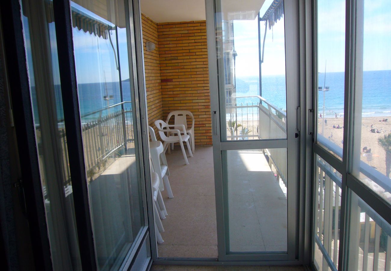 Appartement in Benidorm - MAR Y VENT (4 SCHLAAFKAMMER)