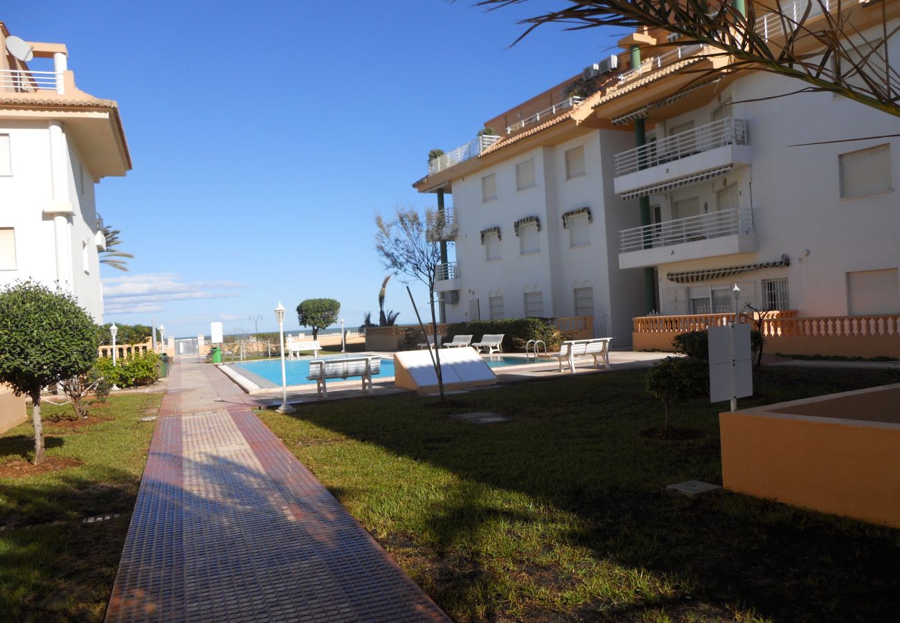 Appartement in Denia - Talima A13 PRIMERA LINEA DE PLAYA