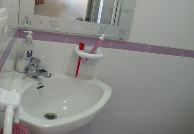 Appartement in Benidorm - EDEN PARK - 5 people (2 SCHALAAFKEMMER) Appartement in Benidorm - EDEN PARK - 5 people (2 SCHALAAFKEMMER)