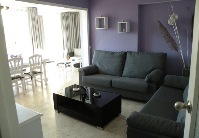 Appartement in Benidorm - EDEN PARK - 5 people (2 SCHALAAFKEMMER)