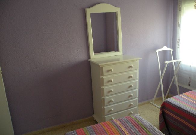 Appartement in Benidorm - EDEN PARK - 5 people (2 SCHALAAFKEMMER) Appartement in Benidorm - EDEN PARK - 5 people (2 SCHALAAFKEMMER)