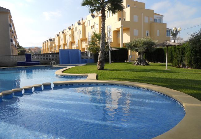 Appartement in Denia - Apartamento ideal para familiascon parque infantil,piscina y jardin