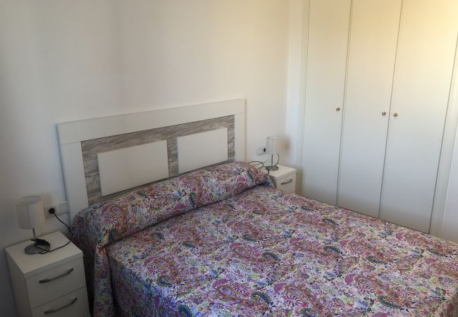 Appartement in Denia - Apartamento ideal para familiascon parque infantil,piscina y jardin Appartement in Denia - Apartamento ideal para familiascon parque infantil,piscina y jardin
