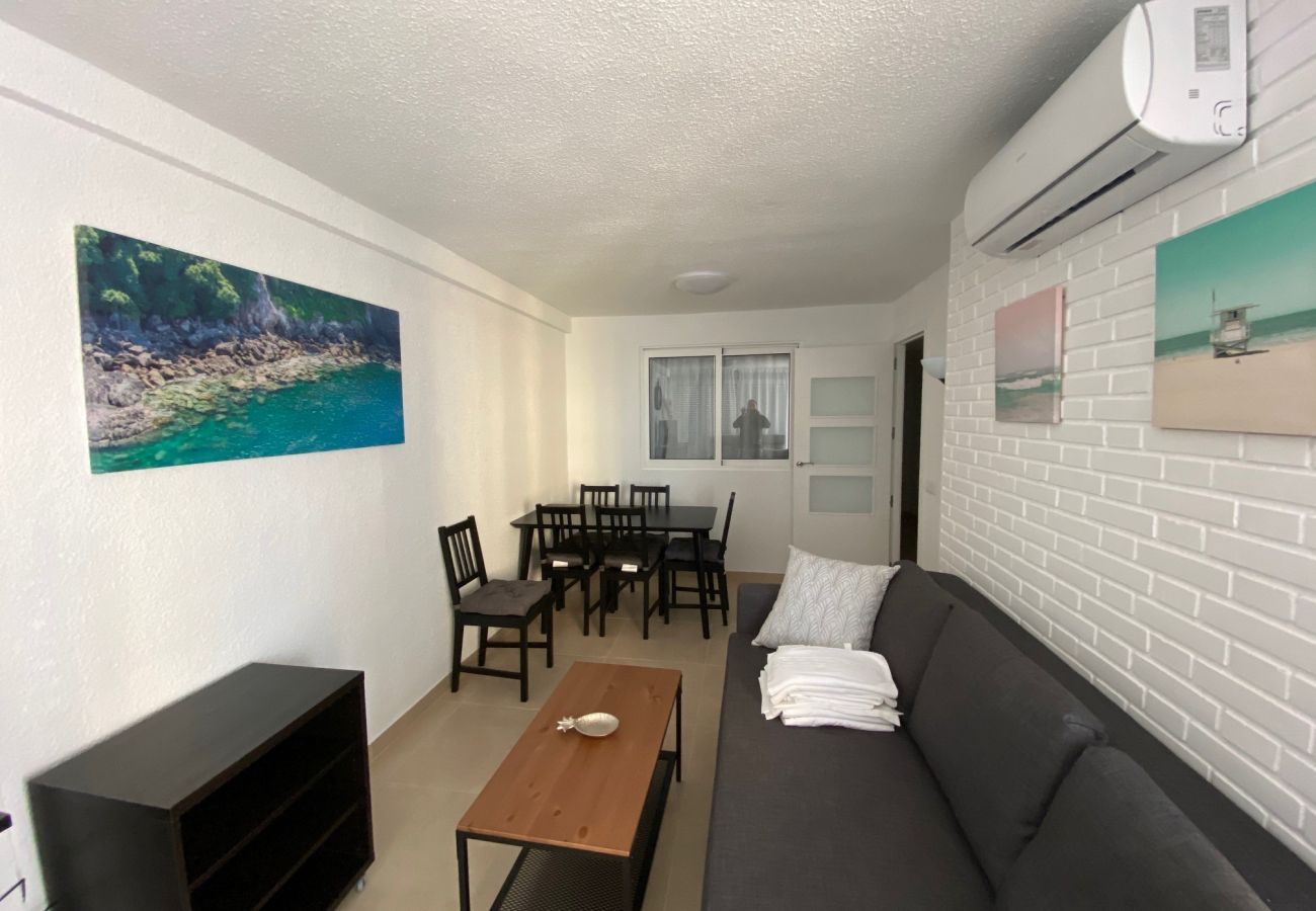 Appartement in Benidorm - MAR BLAU (3 SLAAPKAMER)