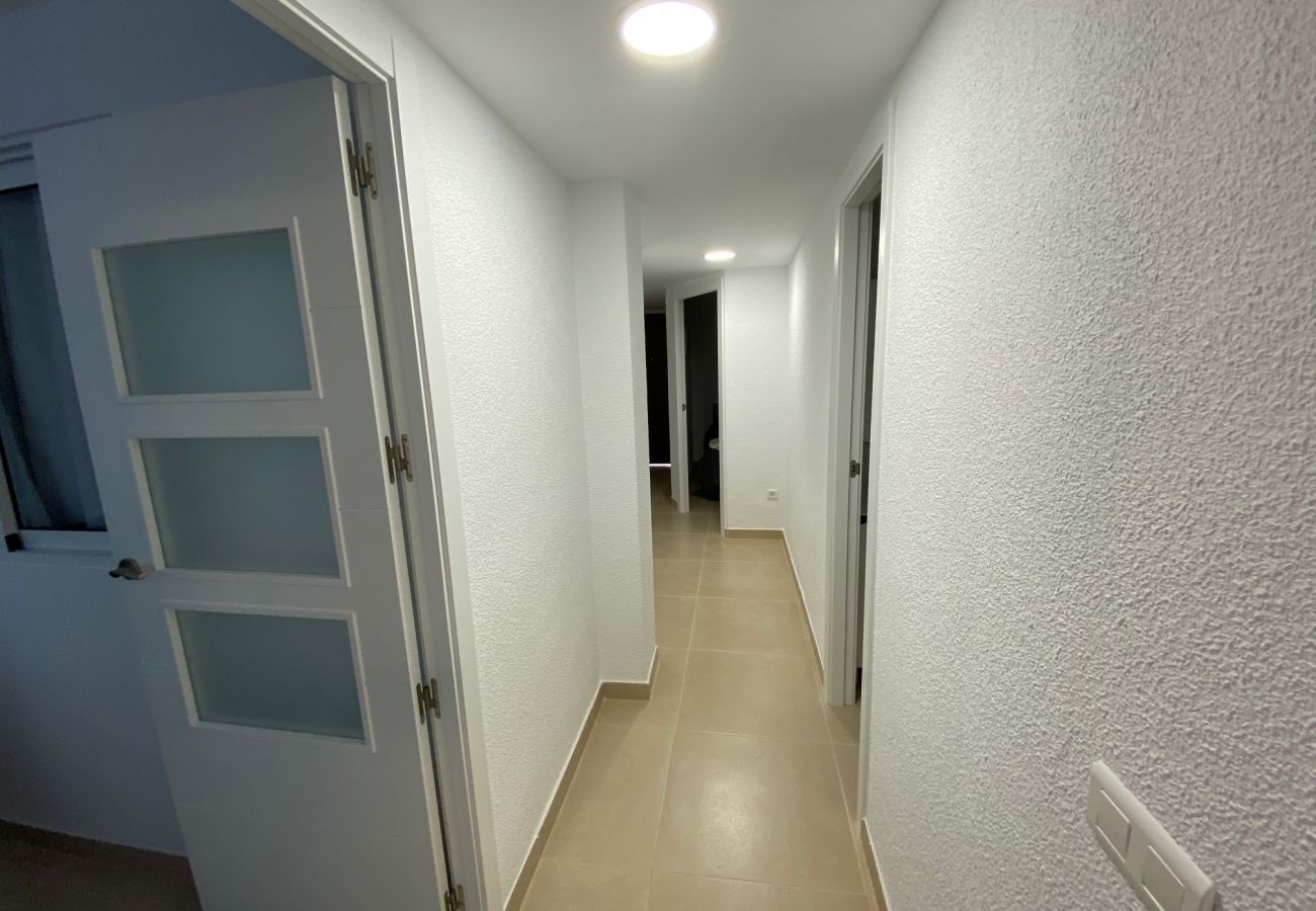 Appartement in Benidorm - MAR BLAU (3 SLAAPKAMER)