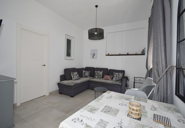 Rijhuis in Benidorm - LA SIESTA (2 SLAAPKAMMER) Rijhuis in Benidorm - LA SIESTA (2 SLAAPKAMMER)