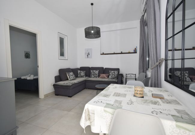 Rijhuis in Benidorm - LA SIESTA (2 SLAAPKAMMER) Rijhuis in Benidorm - LA SIESTA (2 SLAAPKAMMER)