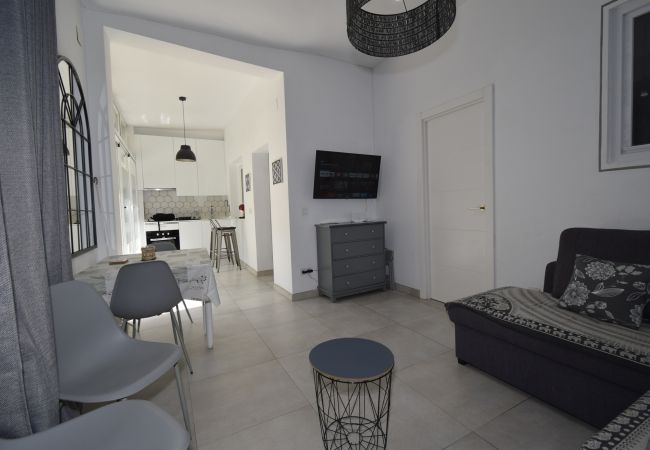 Rijhuis in Benidorm - LA SIESTA (2 SLAAPKAMMER) Rijhuis in Benidorm - LA SIESTA (2 SLAAPKAMMER)