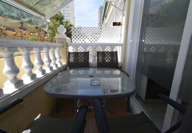 Rijhuis in Benidorm - LA SIESTA (2 SLAAPKAMMER) Rijhuis in Benidorm - LA SIESTA (2 SLAAPKAMMER)
