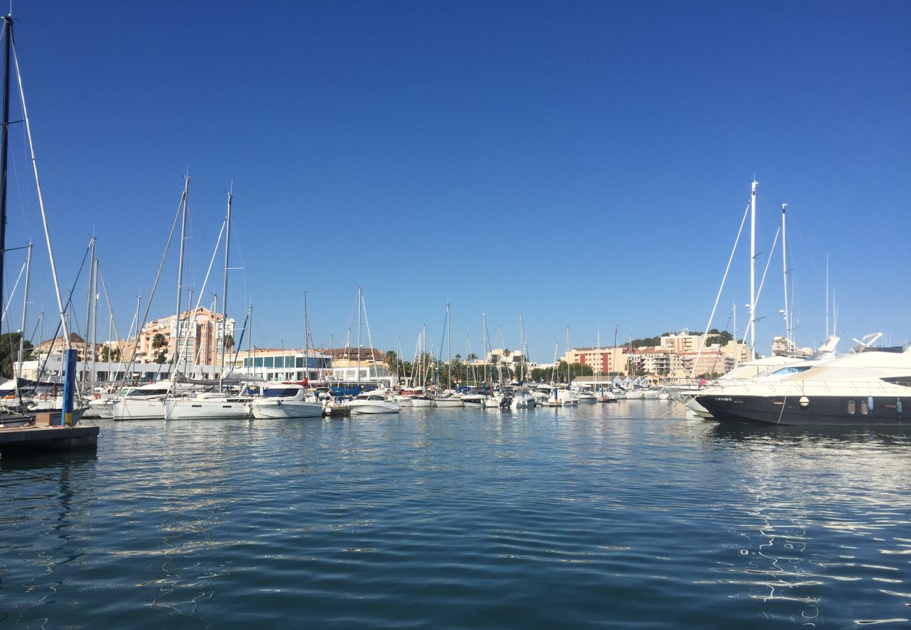 Appartement à Denia - Appartement spacieux dans l'urbanisation avec piscine et parking