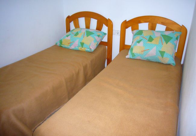 Appartement à Benidorm - MAR Y VENT (4 CHAMBRES)