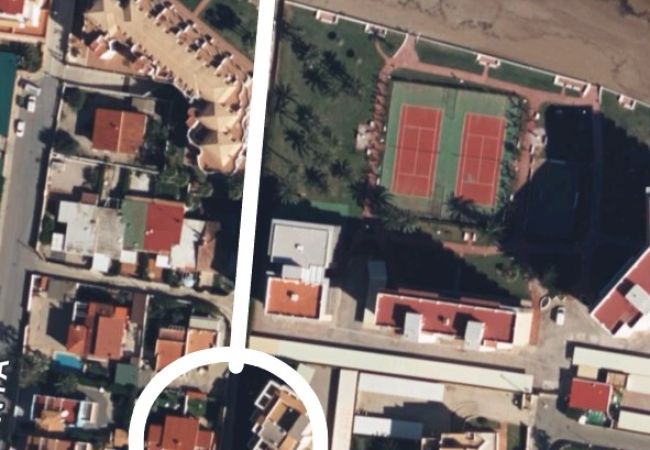 Appartement à Denia - A 50 metros de la playa de Las Marinas -El Faro Appartement à Denia - A 50 metros de la playa de Las Marinas -El Faro