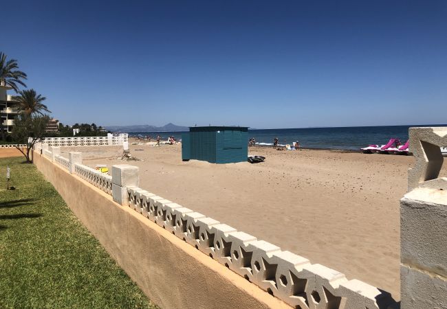 Appartement à Denia - tALIMA A13 PRIMERA LINEA DE PLAYA