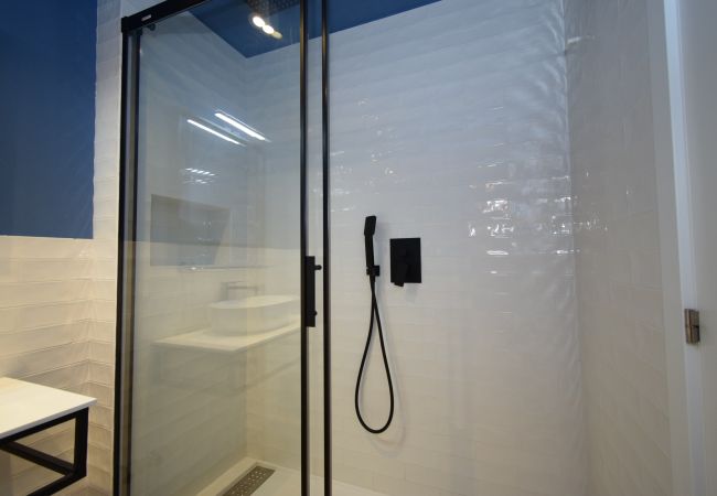 Appartement à Benidorm - LUX CENTER (3 CHAMBRES) Appartement à Benidorm - LUX CENTER (3 CHAMBRES)