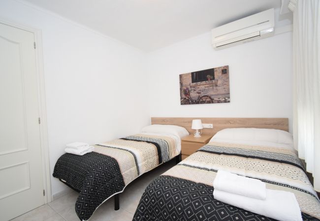 Appartement à Benidorm - TOR MARAYA (1 CHAMBRE) Appartement à Benidorm - TOR MARAYA (1 CHAMBRE)