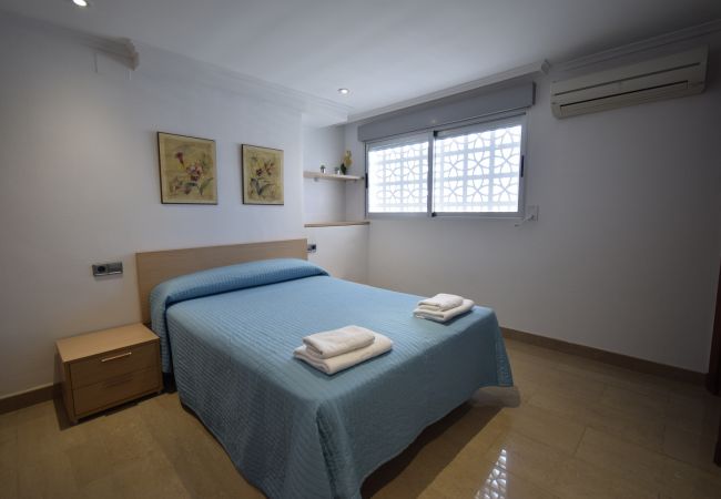 Appartement à Benidorm - MAR Y VENT - VUE SUR MER (3 CHAMBRES) Appartement à Benidorm - MAR Y VENT - VUE SUR MER (3 CHAMBRES)