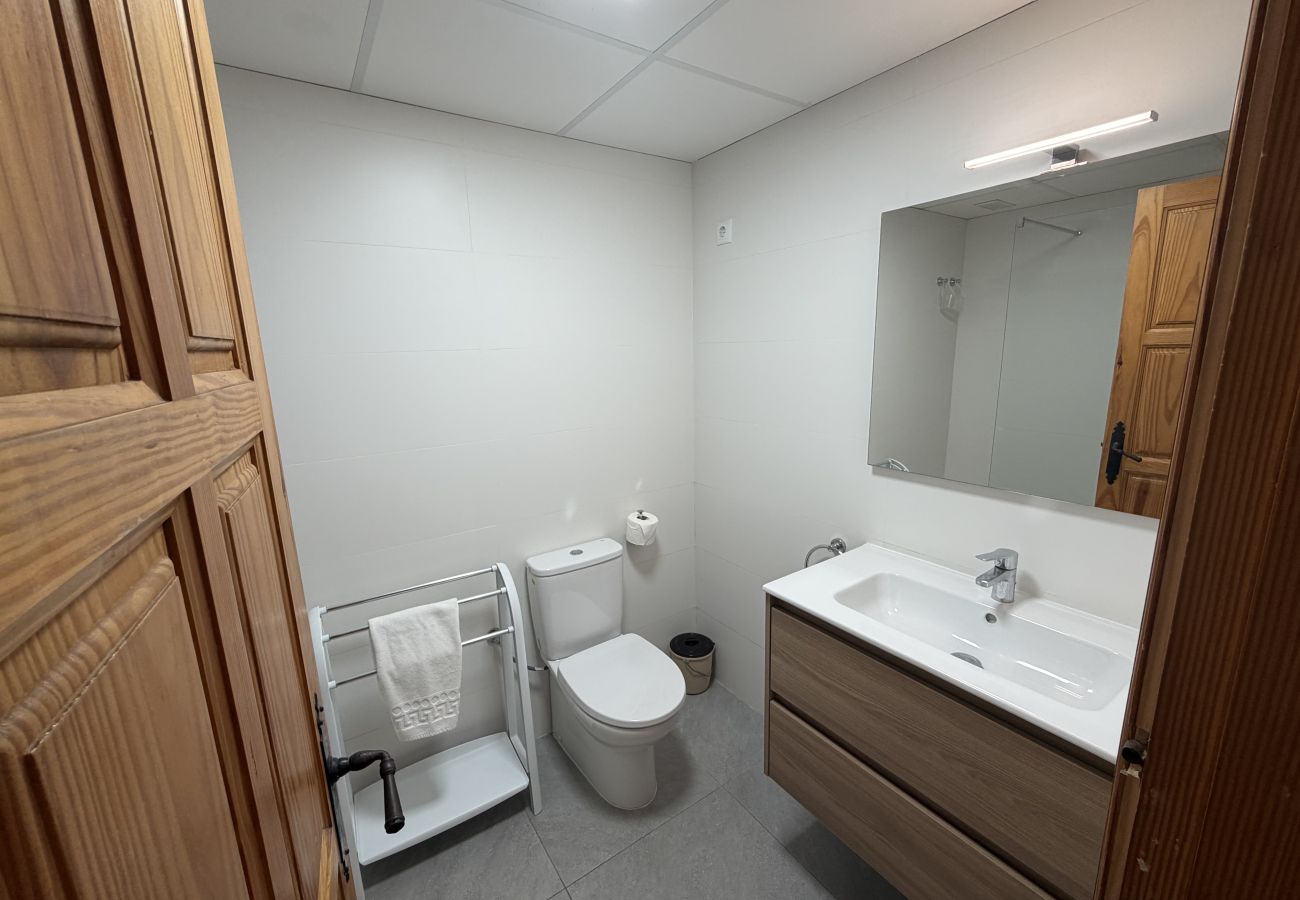 Appartamento a Denia - Apartamento en planta baja frente a la piscina y en primera linea de playa
