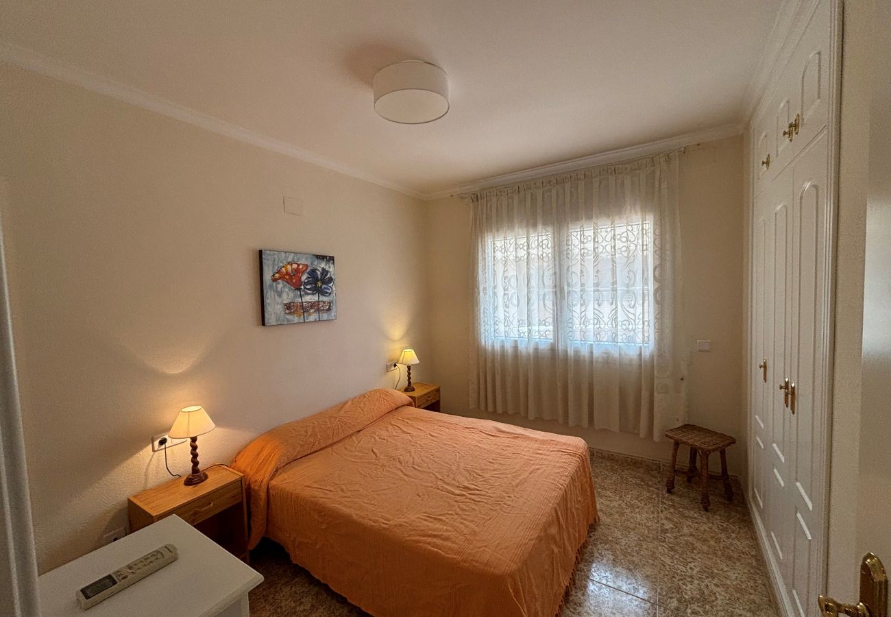 Appartamento a Denia - Apartamento frente a la playa muy cerca de Denia