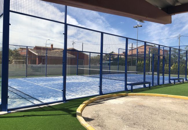 Appartamento a Denia - Apartamento ideal para familiascon parque infantil,piscina y jardin Appartamento a Denia - Apartamento ideal para familiascon parque infantil,piscina y jardin