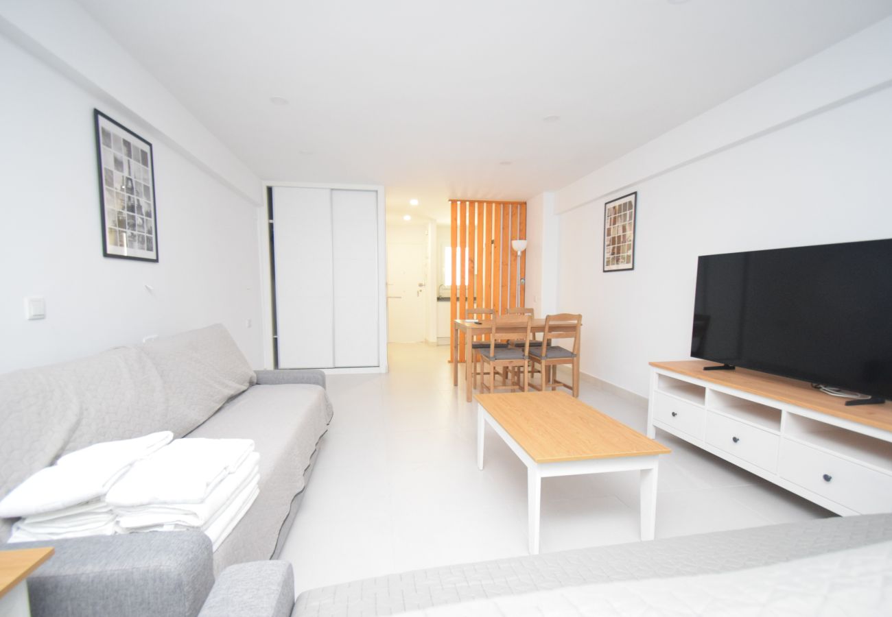 Studio a Benidorm - MARCONI (MONOLOCALE)