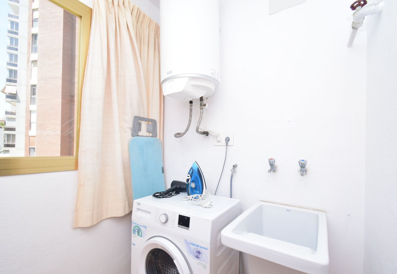 Appartamento a Benidorm - TORRE GERONA ( 2 CAMERE) - 5 PAX
