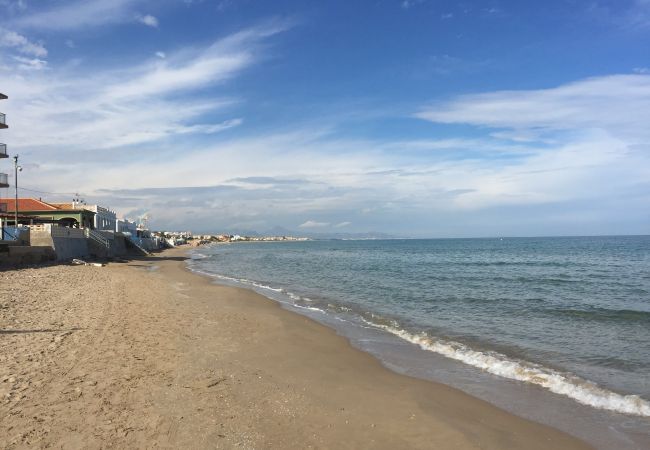 Apartamento em Denia - En primera linea de la playa de Las Marinas