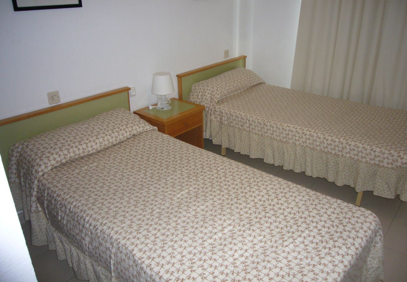 Apartamento em Benidorm - GEMELOS 12 (1 QUARTO)