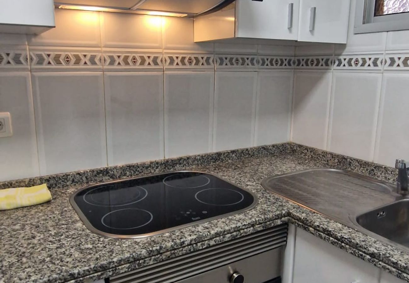 Apartamento em Benidorm - CAROLINA (1 QUARTO)