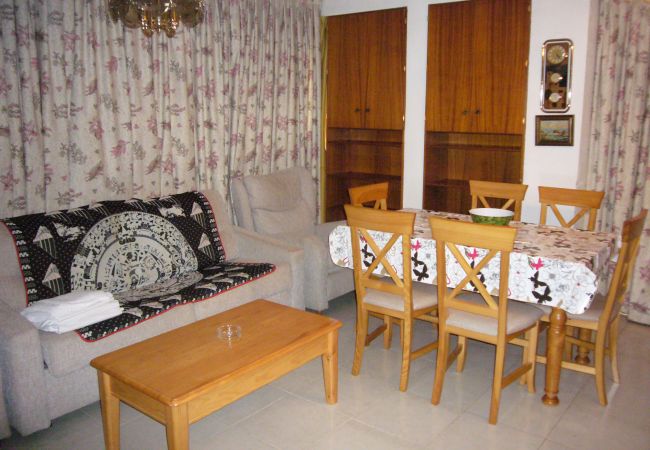 Apartamento em Benidorm - COBLANCA 3 (2 DORMITORIOS) Apartamento em Benidorm - COBLANCA 3 (2 DORMITORIOS)