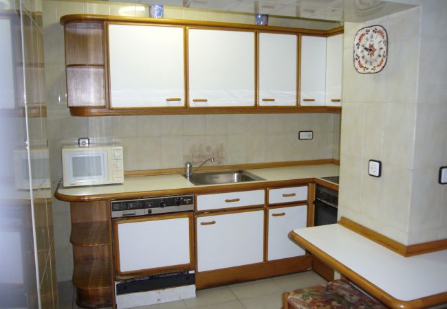 Apartamento em Benidorm - COBLANCA 3 (2 DORMITORIOS) Apartamento em Benidorm - COBLANCA 3 (2 DORMITORIOS)