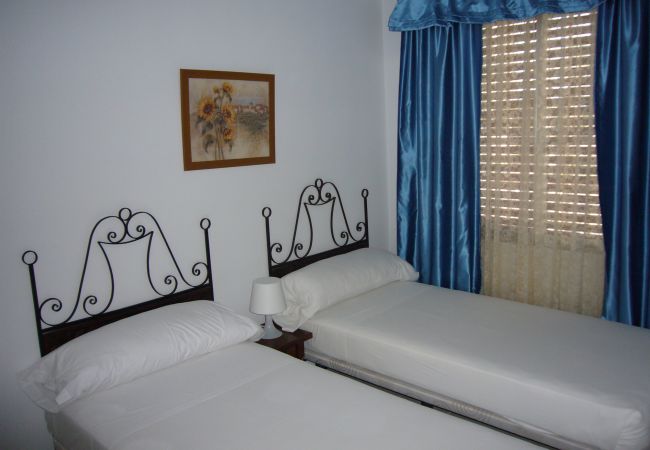 Apartamento em Benidorm - EDIMAR (3 QUARTOS) BENIDORM Apartamento em Benidorm - EDIMAR (3 QUARTOS) BENIDORM