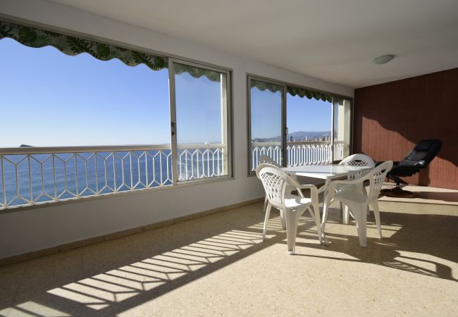 Apartamento em Benidorm - TORRE PRINCIPADO (2 QUARTOS)