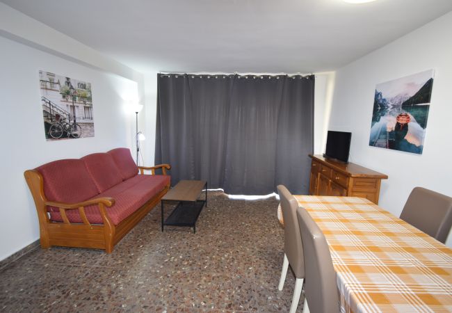 Apartamento em Benidorm - TORRE PRINCIPADO (2 QUARTOS)