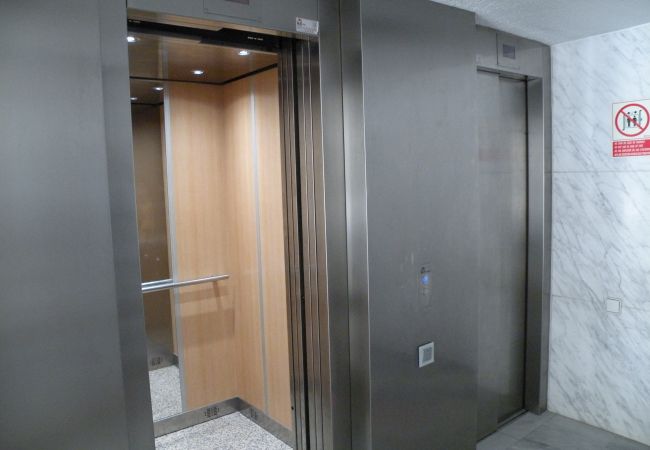 Apartamento em Benidorm - PRINCIPADO CENTRO (4 QUARTOS) Apartamento em Benidorm - PRINCIPADO CENTRO (4 QUARTOS)