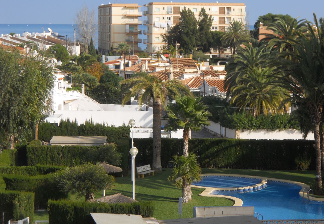 Apartamento em Denia - Apartamento ideal para familiascon parque infantil,piscina y jardin