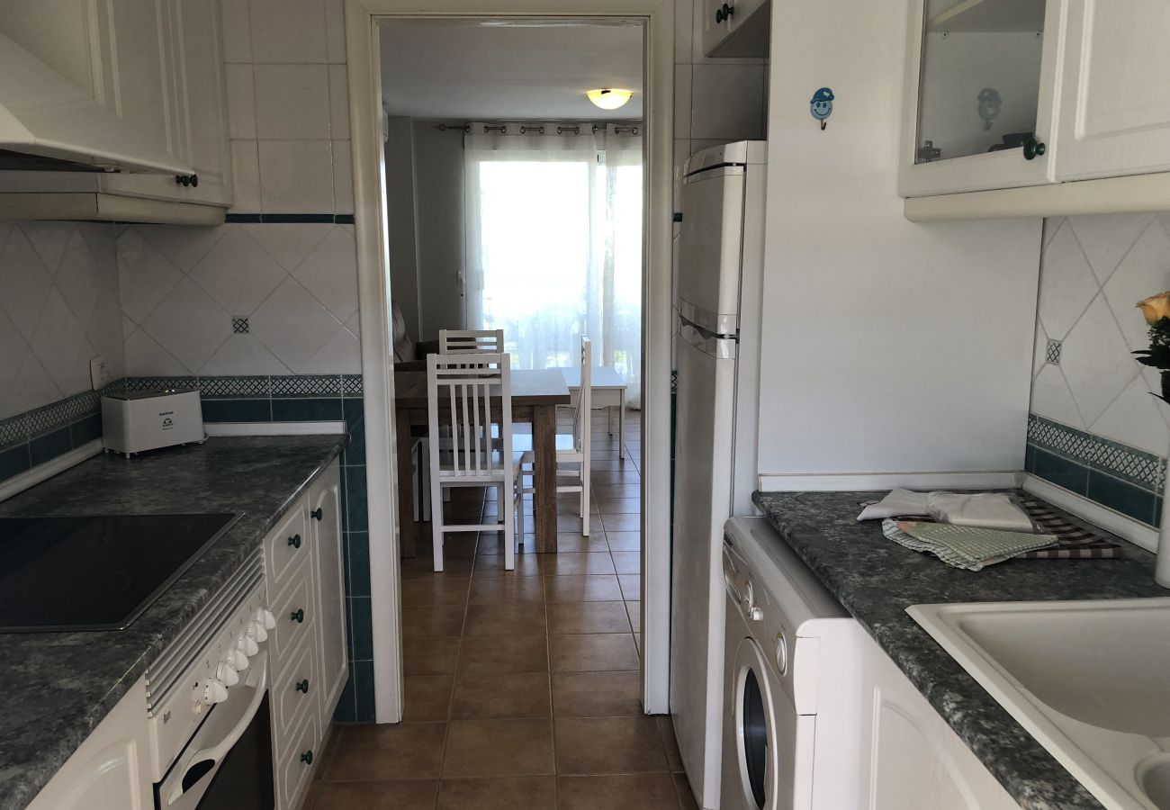 Apartamento em Denia - Apartamento ideal para familiascon parque infantil,piscina y jardin