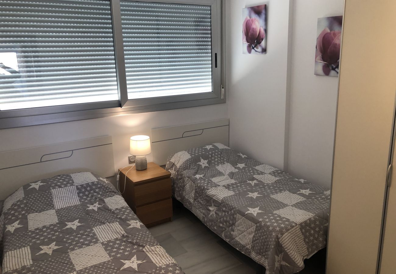 Apartamento em Denia - ELE12-3-B