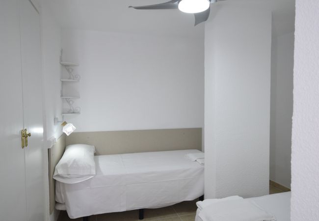 Apartamento em Benidorm - MAR Y VENT  2D (4 QUARTOS)