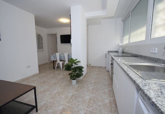 Apartamento em Benidorm - MAR Y VENT  2D (4 QUARTOS) Apartamento em Benidorm - MAR Y VENT  2D (4 QUARTOS)