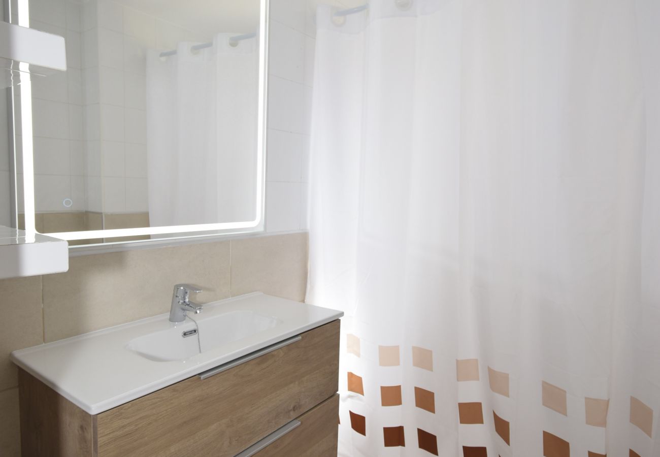 Apartamento em Benidorm - MAR Y VENT  2D (4 QUARTOS)