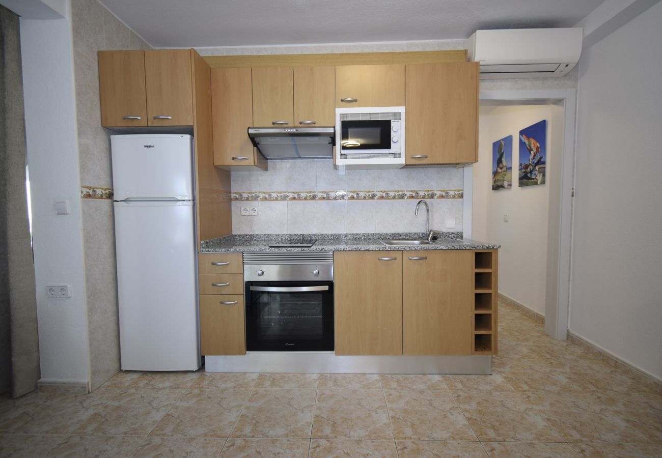 Apartamento em Benidorm - MAR Y VENT  (3 QUARTOS)