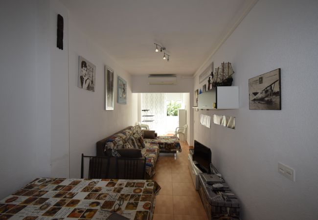 Apartamento em Benidorm - COMERCIAL LEPANTO (1 QUARTO)