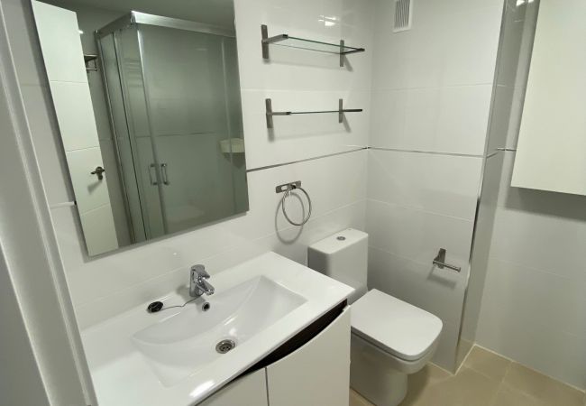 Apartamento em Benidorm - MAR BLAU (3 QUARTOS) Apartamento em Benidorm - MAR BLAU (3 QUARTOS)