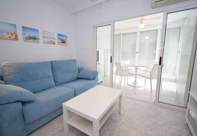 Estúdio em Benidorm - LOS CABALLOS (ESTÚDIO) COM TERRAÇO Estúdio em Benidorm - LOS CABALLOS (ESTÚDIO) COM TERRAÇO